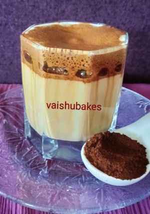 A picture of Cold Coffee with Dark Chocolate.