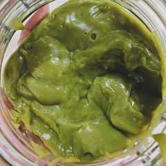 A picture of Selai srikaya Pandan + Matcha.