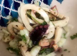 รูปของ สลัดปลาหมึกยักษ์โปรตุเกส Portuguese Octopus Salad