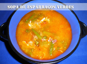 Foto principal de Sopa de espárragos verdes