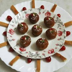 A picture of Bread GulabJamun.