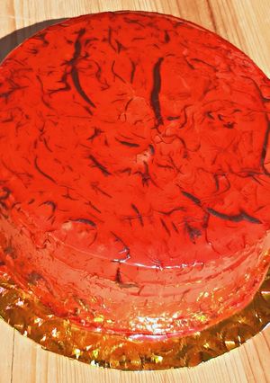 Una foto de Red cake