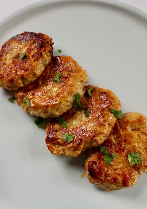 Foto de Hamburgueres de frango orientais