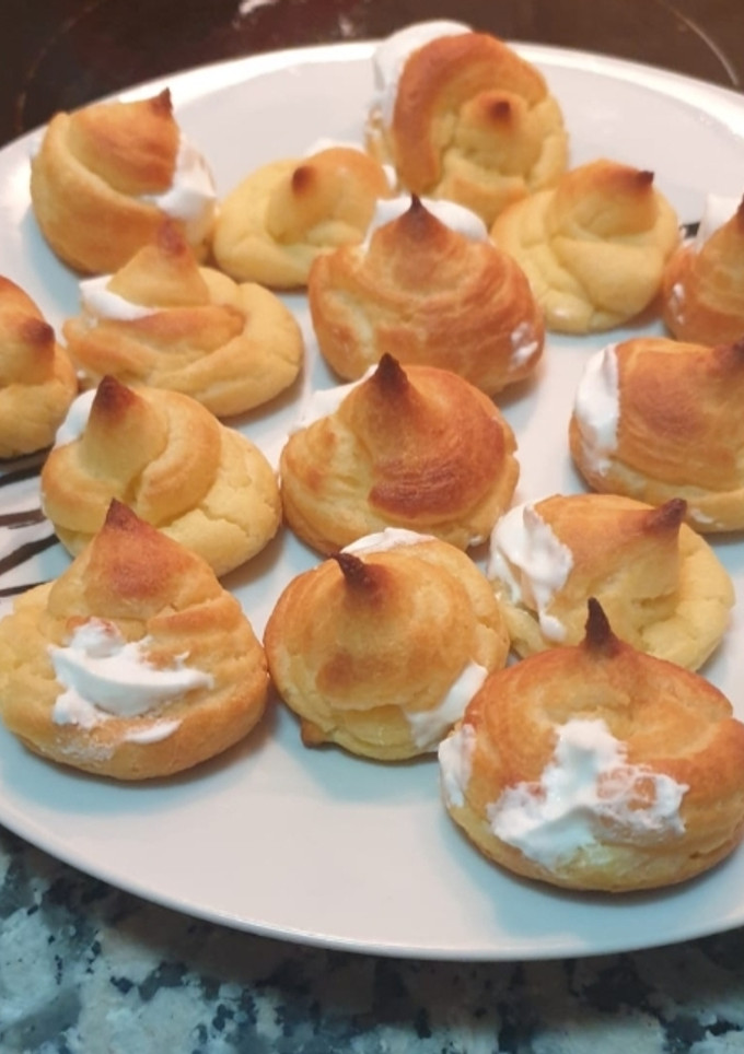 Una foto de Profiteroles de nata