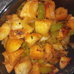 A picture of Fried idli.