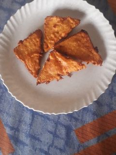 बेसन के ब्रेड पकोड़े(besan ke bread pakode recipe in hindi) रेसिपी मुख्य फोटो