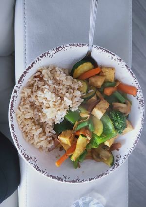 A picture of Stir fry tofu veggie.