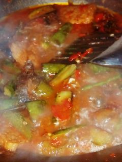 Foto resep Ikan Tongkol Terong Balado 
