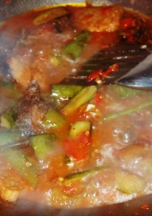 Foto resep Ikan Tongkol Terong Balado 