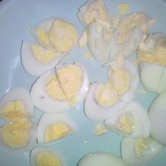 A picture of Egg curry.