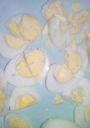 A picture of Egg curry.