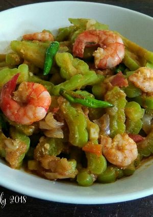 Foto resep Tumis pare pedas