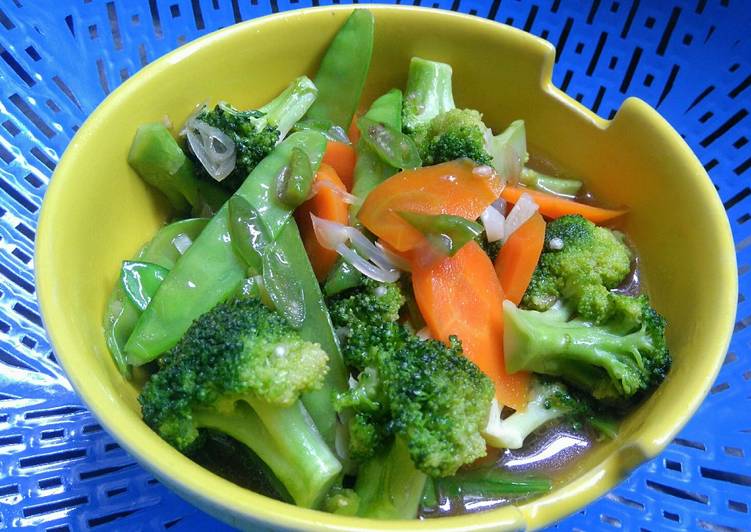 Capcay brokoli wortel kapri kaya gizi