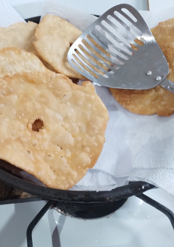 Una foto de Tortas fritas para el mate 🧉