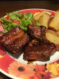 Una foto de Costillas de cerdo al horno