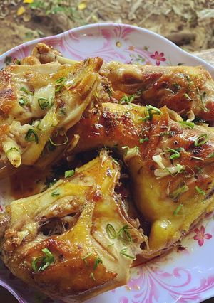 Hình của món Gà chiên mắm tỏi lá chanh.