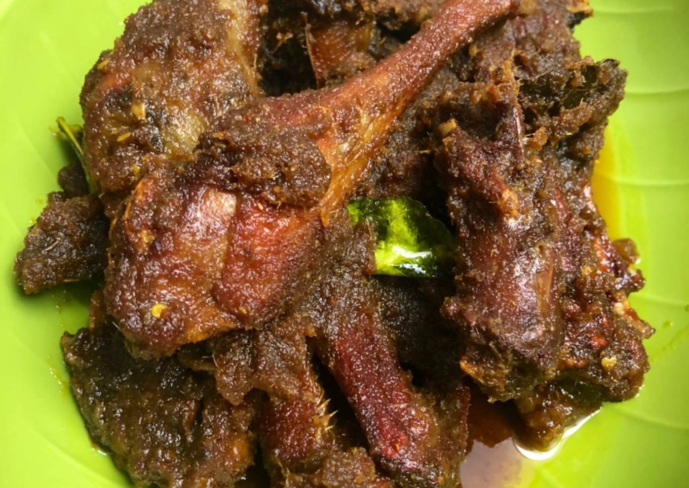 Bebek madura bumbu hitam
