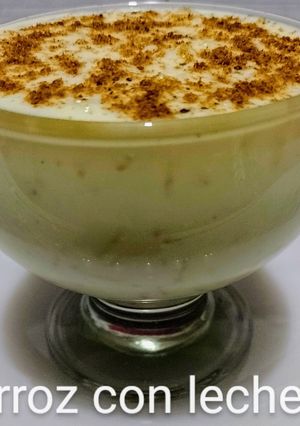 Una foto de Arroz con leche cremoso🍚🥛😋
