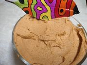 Una foto de hummus