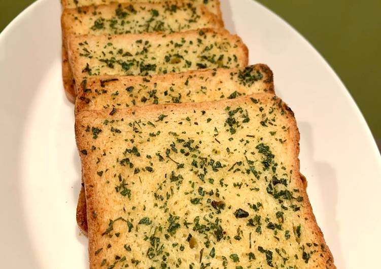 Cara Mudah Membuat Garlic Bread Anti Gagal