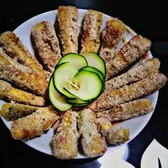 A picture of Zucchini wedge's #weeklyjikonichallenge.