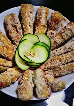 A picture of Zucchini wedge's #weeklyjikonichallenge.