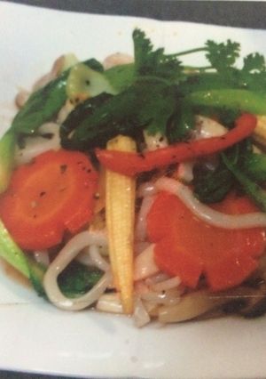 Hình của món 👨🏽🍳Mì Udon Xào Rau Củ.