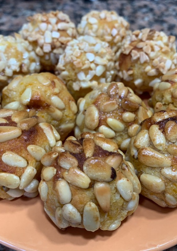 Una foto de Panellets saludables de calabaza y almendra, sin azúcar!