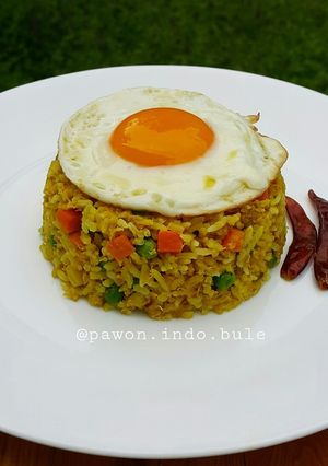 A picture of Curry Tuna Fried Rice.