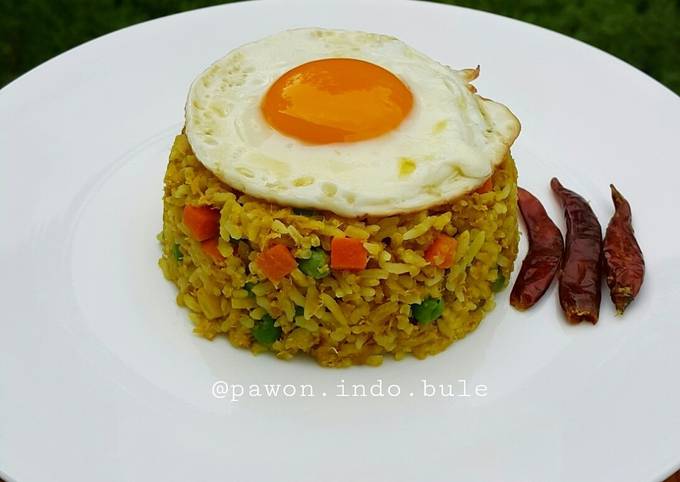 Step-by-Step Guide to Make Tasty Curry Tuna Fried Rice