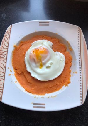 Una foto de Puré de boniato con huevo