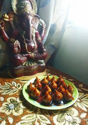 ক্যারামেল রাইস মোদক(caramel rice modok recipe in Bengali) রেসিপির প্রধান ছবি