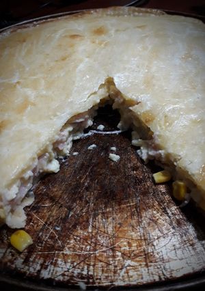 Una foto de Tarta de jamón, queso, choclo y bechamel ☺