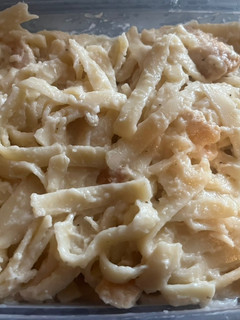 A picture of Chicken Fettuccine Alfredo.