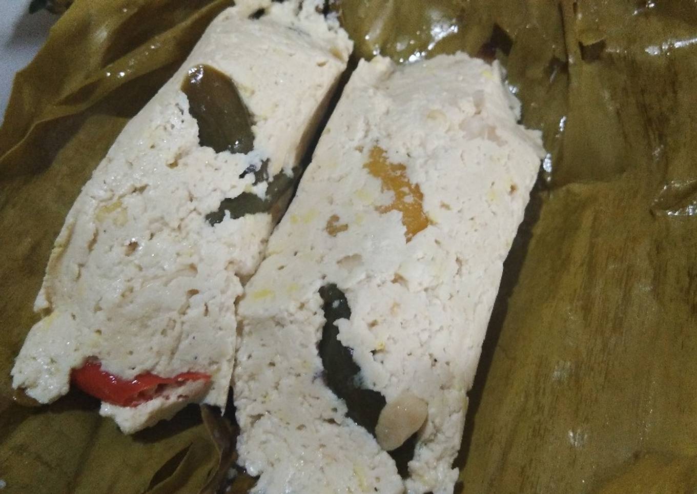 Pepes tahu (botok tahu)