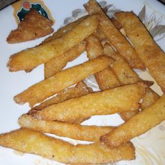 Cheese potato bites A picture of Cheese potato bites.