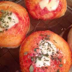 A picture of Pizzette di rosticceria Siciliana!Con il bimby😃.