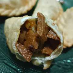 Cireng isi bakso রেসিপির প্রধান ছবি