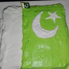 A picture of Vanilla cream Cake 💚💚.
