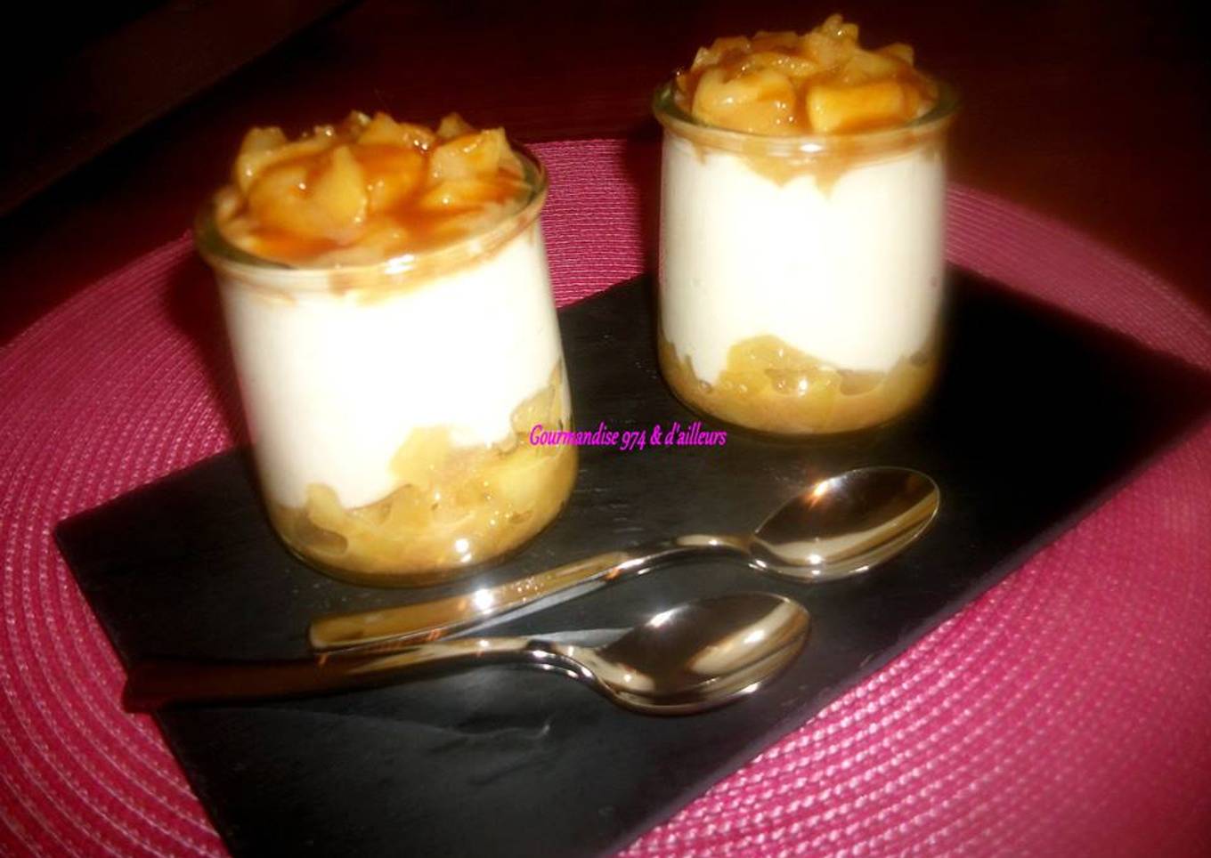 VERRINE aux POMMES, CARAMEL BEURRE SALE & PHILADELPHIA