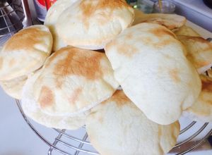 Una foto de Pan pita casero, Sano, rico y fácil