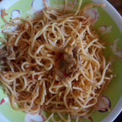 A picture of Spaghetti with chicken.