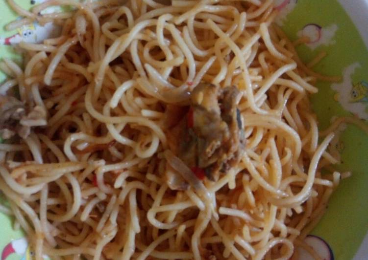 Spaghetti with chicken