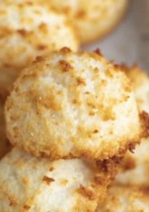 A picture of Coconut Macaroons.