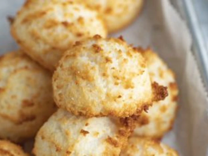 Simple Way Make Recipe Coconut Macaroons that is Can Pamper Your Tongue, Appealing}
