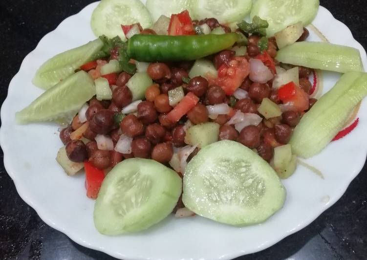 Steps to Make Perfect Chana & cucumber salad