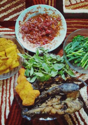Foto resep Aneka Gorengan dengan Sambal Terasi
