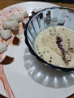 नारियल की चटनी (nariyal ki chutney recipe in Hindi) रेसिपी मुख्य फोटो