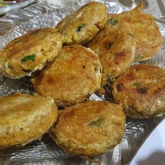 A picture of Chicken shami kabab.