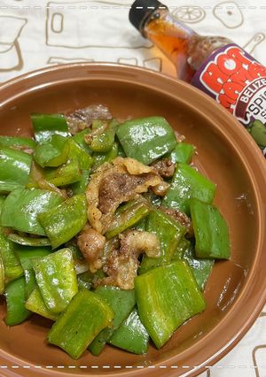 貝里斯辣醬炒青椒牛肉 的食譜成品照片